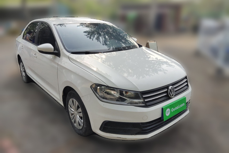 Volkswagen Santana 2018 صورة سيارة #4