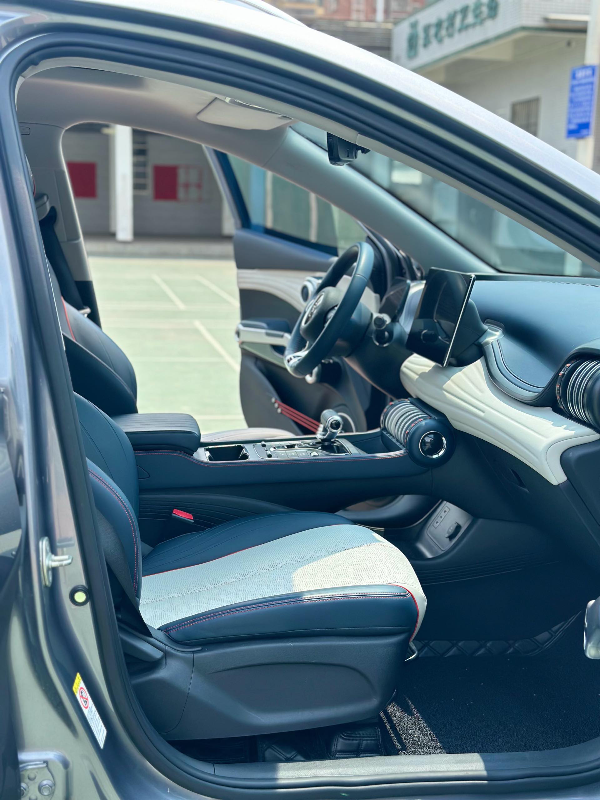 BYD Yuan Plus 2023 изображение автомобиля #7