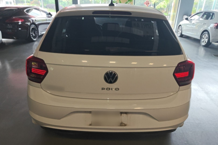 Volkswagen Polo 2021 car image #6