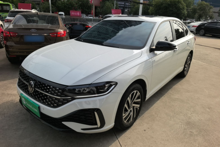 Volkswagen Lavida 2025 car image #2