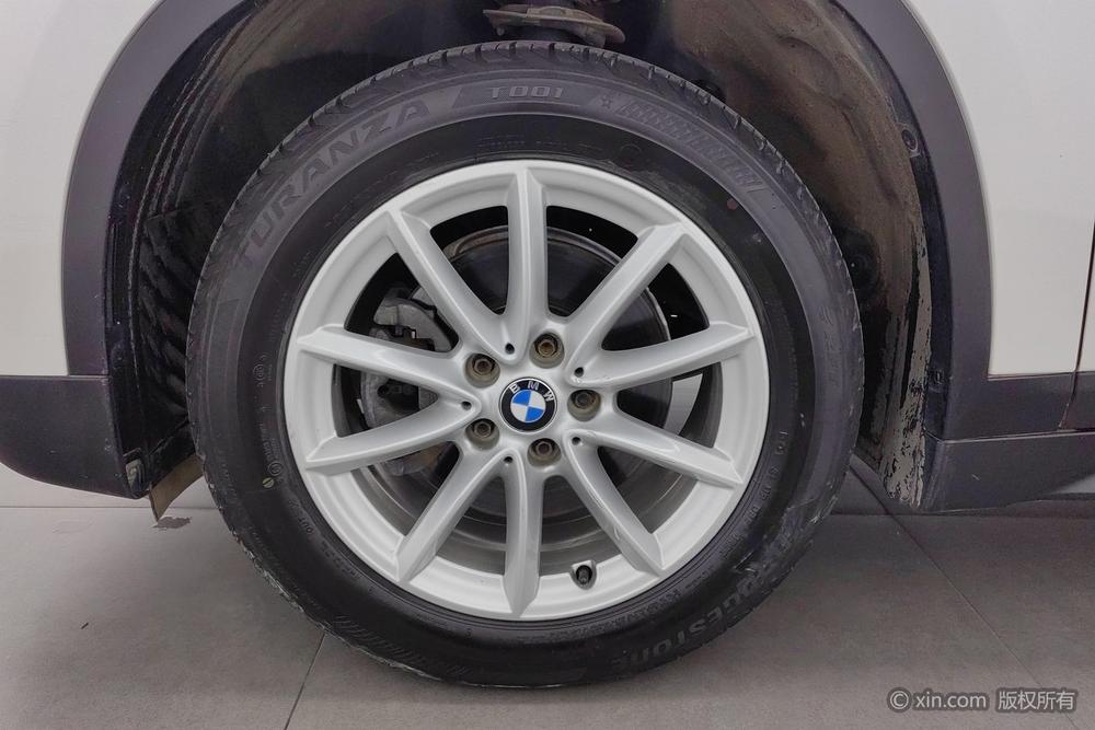 BMW X1 2017 #5 BMW X1 2017 car image #5