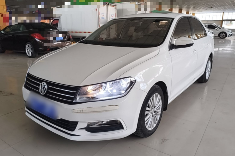 Volkswagen Santana 2019 car image #2