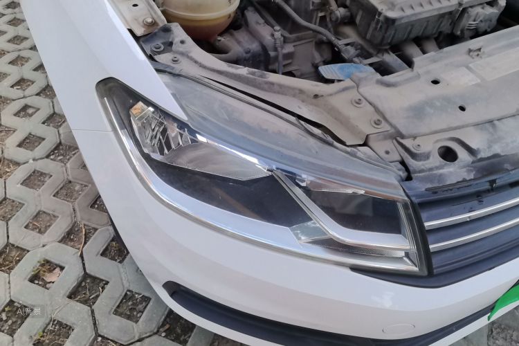 Volkswagen Santana 2017 car image #8