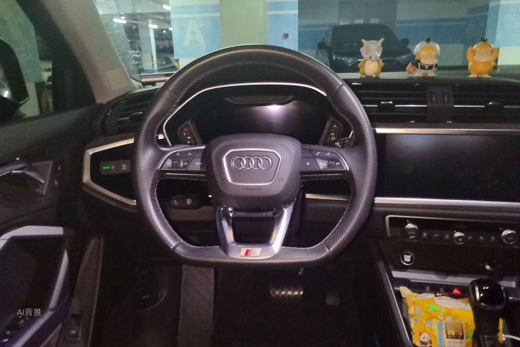 Audi Q3 2022 #12 Audi Q3 2022 car image #12