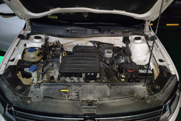 Volkswagen Lavida 2017 car image #22