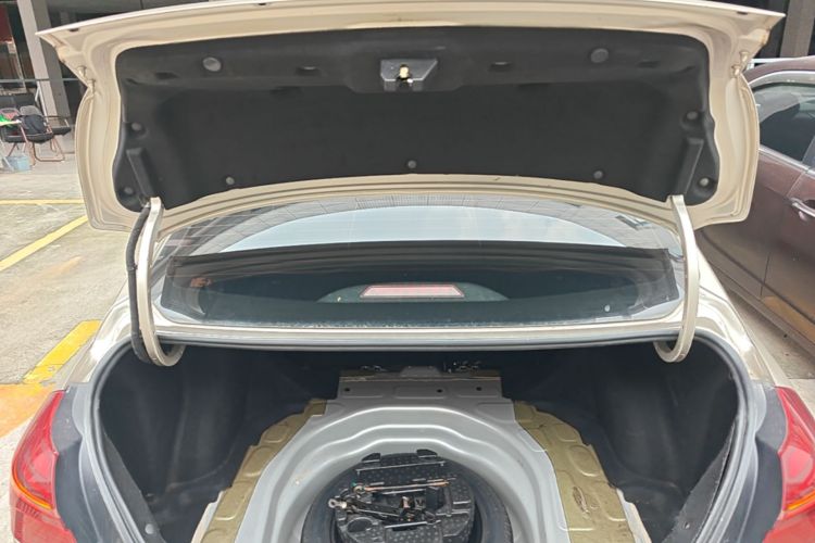 GEELY Emgrand 2018 #19 GEELY Emgrand 2018 صورة سيارة #19