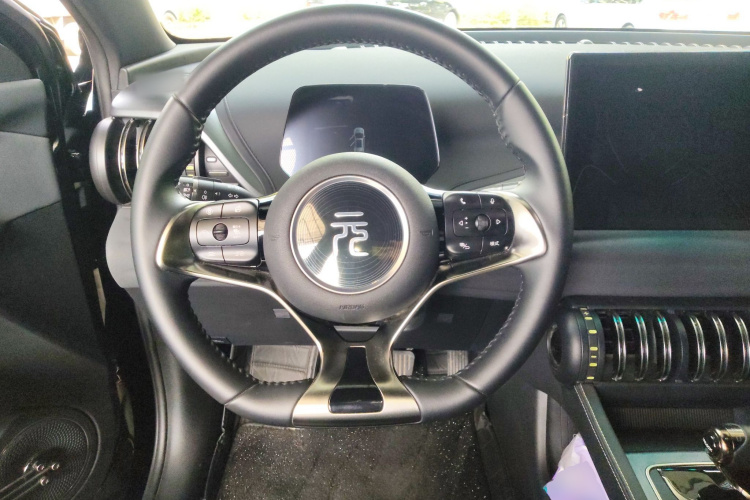 BYD Yuan Plus 2024 صورة سيارة #11