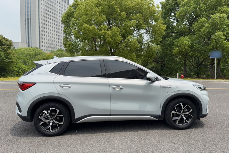 BYD Yuan Plus 2023 #6 BYD Yuan Plus 2023 car image #6