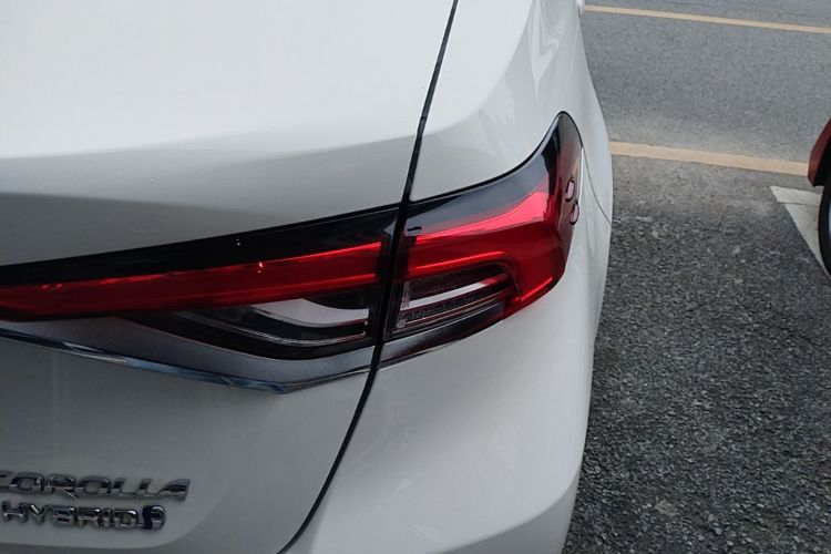 Toyota Corolla 2020 immagine di auto #8