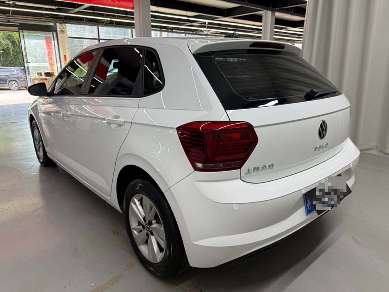 Volkswagen Polo 2023 car image #9