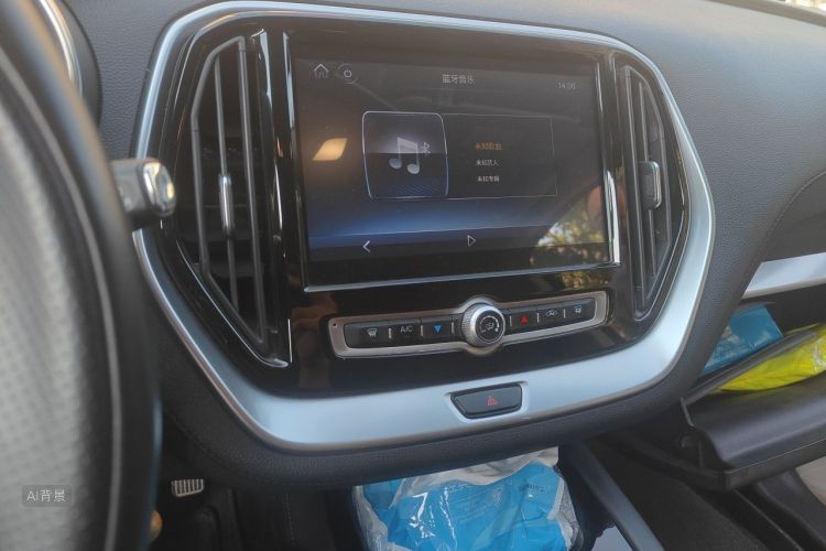 Jetour X70M 2020 #15 Jetour X70M 2020 car image #15