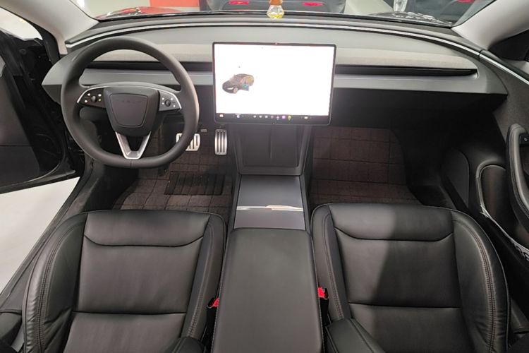 Tesla Model 3 2024 #13 Tesla Model 3 2024 car image #13
