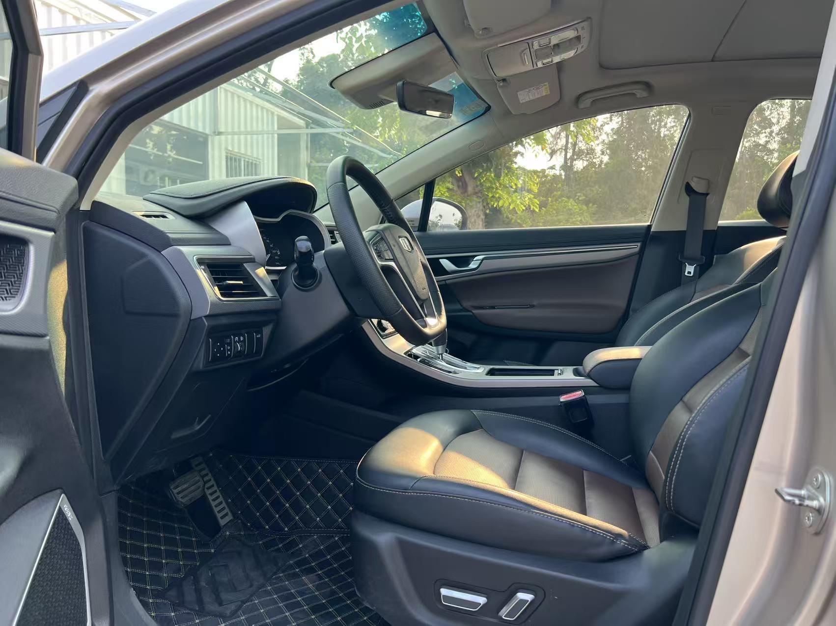 GEELY Emgrand GS 2019 car image #4