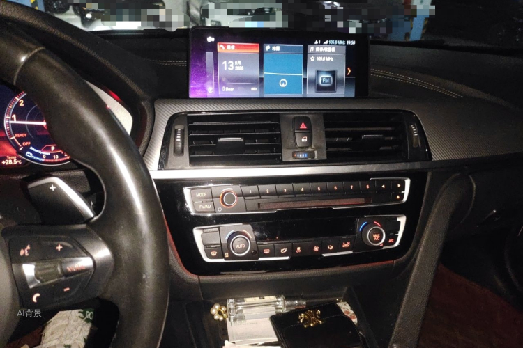 BMW 3 Series 2019 car image #15