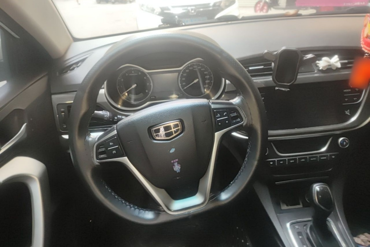 GEELY Emgrand 2016 car image #11