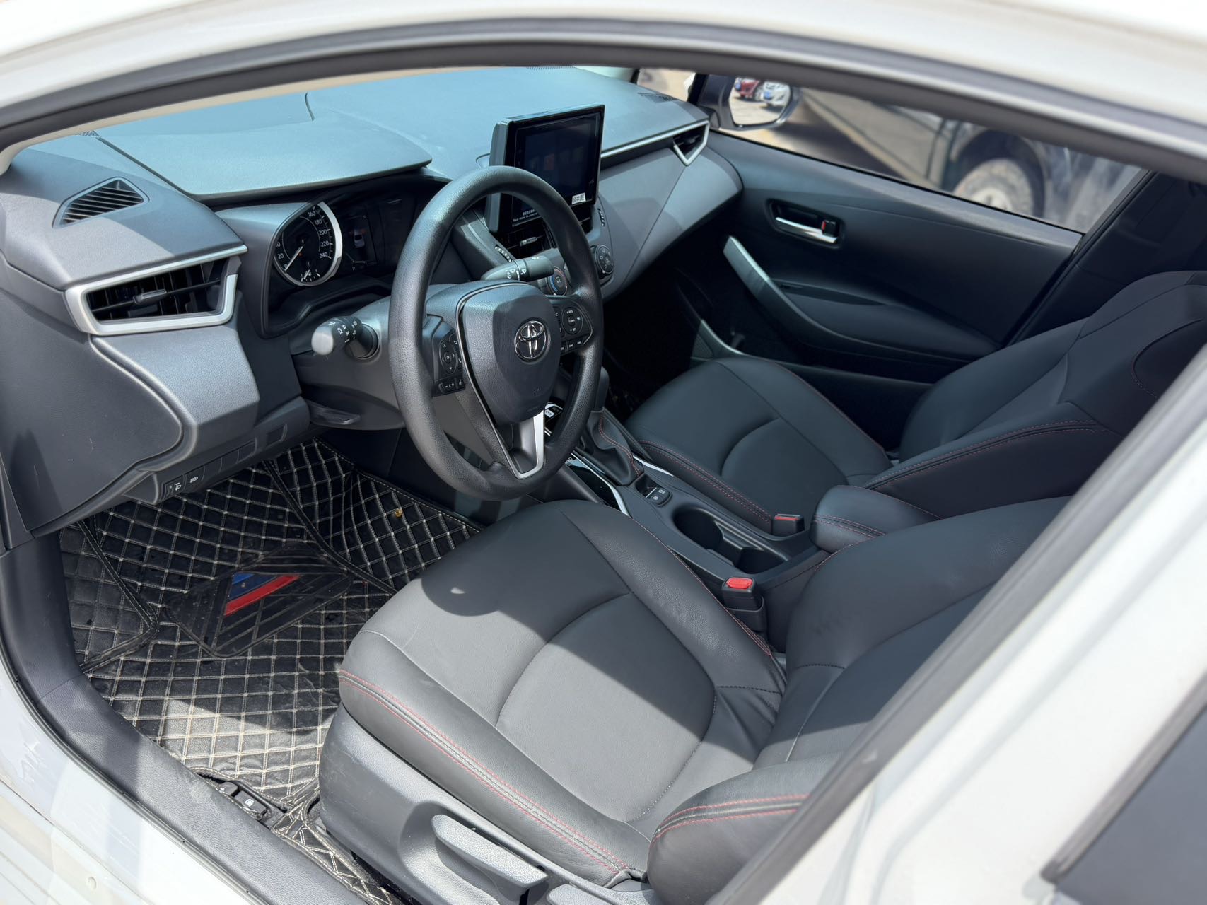Toyota Corolla 2022 #6 Toyota Corolla 2022 car image #6