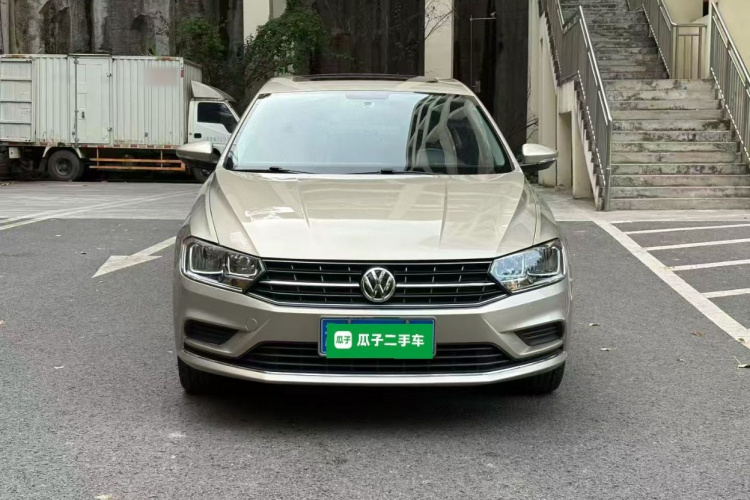 Volkswagen Bora 2019 car image #3