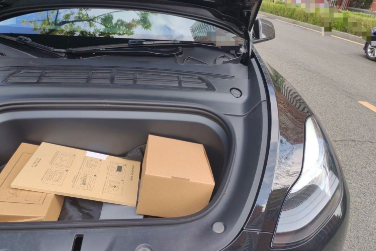 Tesla Model Y 2023 #29 Tesla Model Y 2023 car image #29