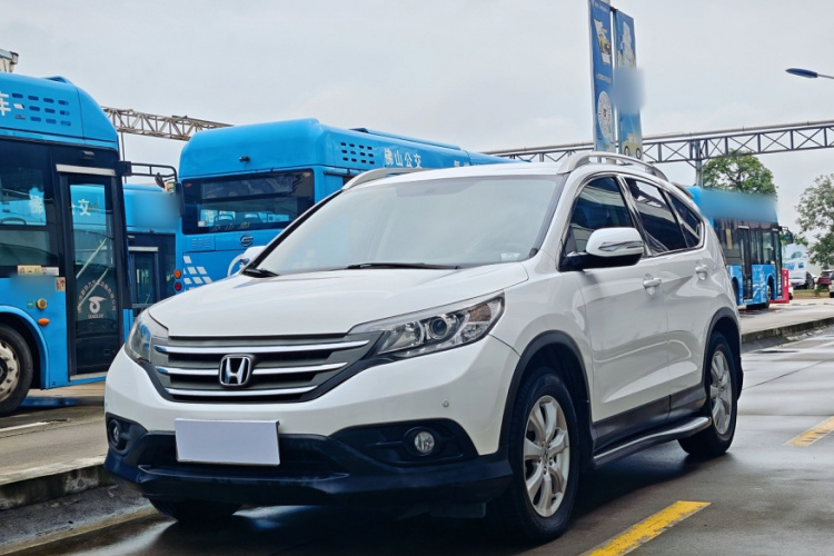 Honda CR-V 2015 car image #2