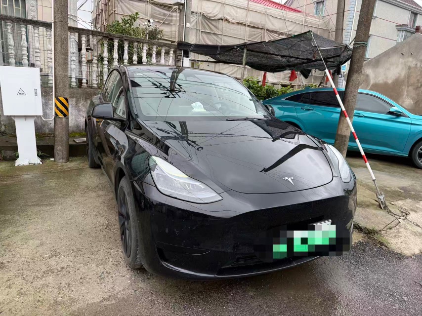 Tesla Model Y 2023 #3 Tesla Model Y 2023 immagine di auto #3