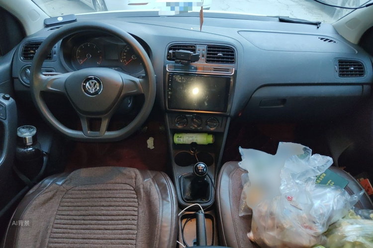 Volkswagen Polo 2018 imagem de carro #11