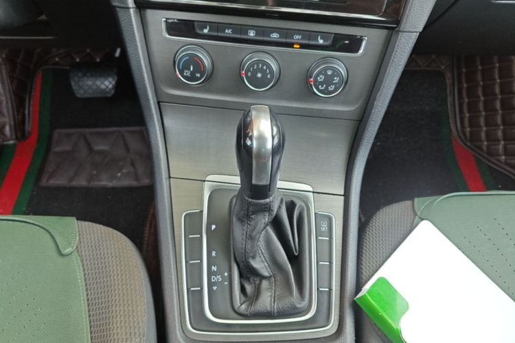 Volkswagen Golf 2015 #14 Volkswagen Golf 2015 car image #14