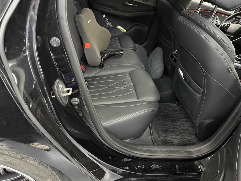 Chery Arrizo 8 2025 image de voiture #4