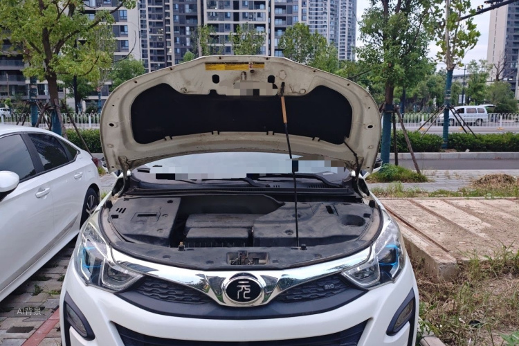 BYD Yuan 2016 #22 BYD Yuan 2016 car image #22