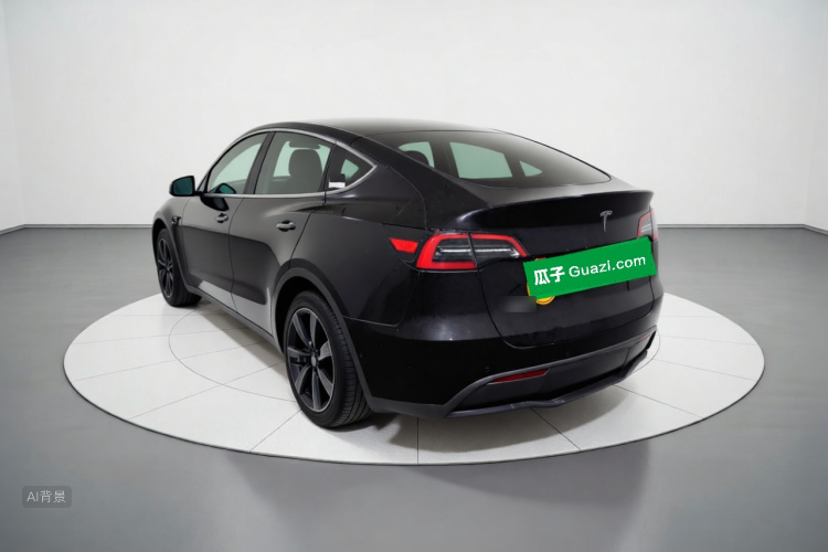 Tesla Model Y 2023 #5 Tesla Model Y 2023 car image #5