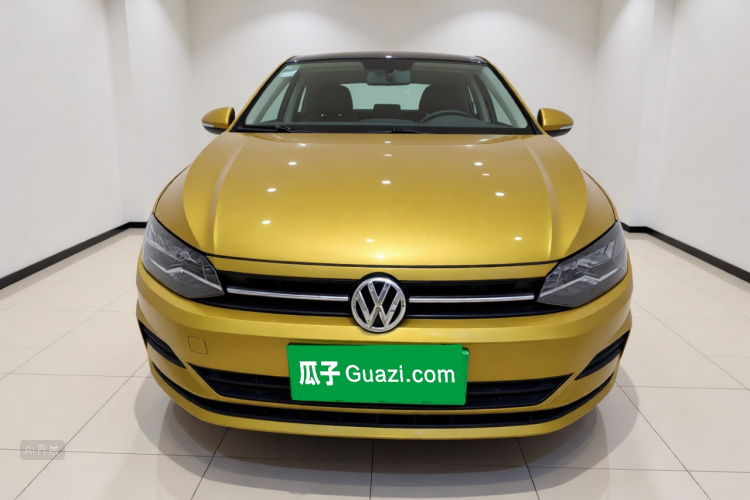Volkswagen Polo 2021 car image #3