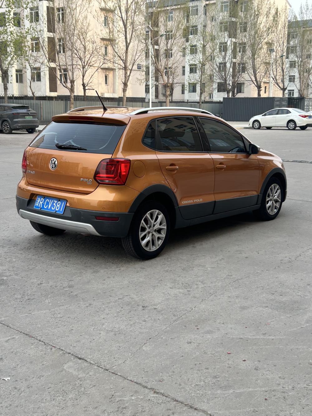 Volkswagen Polo 2017 car image #5