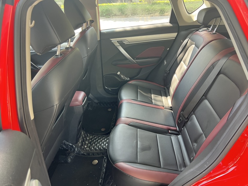 GEELY Coolray 2022 #4 GEELY Coolray 2022 car image #4