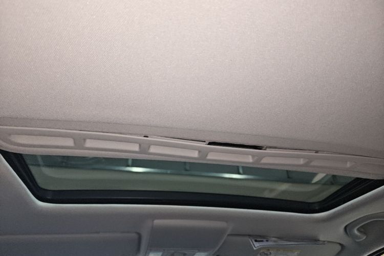 Volkswagen Lavida 2018 car image #18