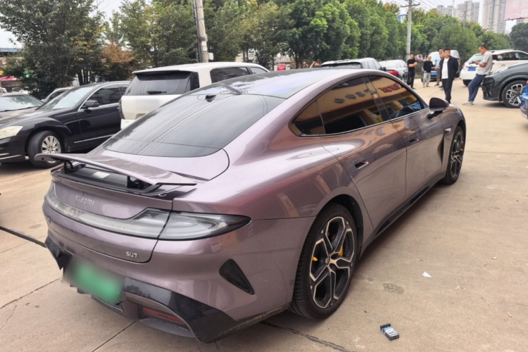 MI SU7 2025 immagine di auto #5