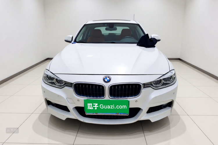 BMW 3 Series 2017 #3 BMW 3 Series 2017 car image #3
