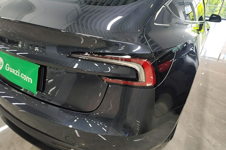 Tesla Model 3 2024 #8 Tesla Model 3 2024 car image #8
