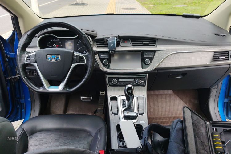 GEELY Emgrand GS 2017 car image #11