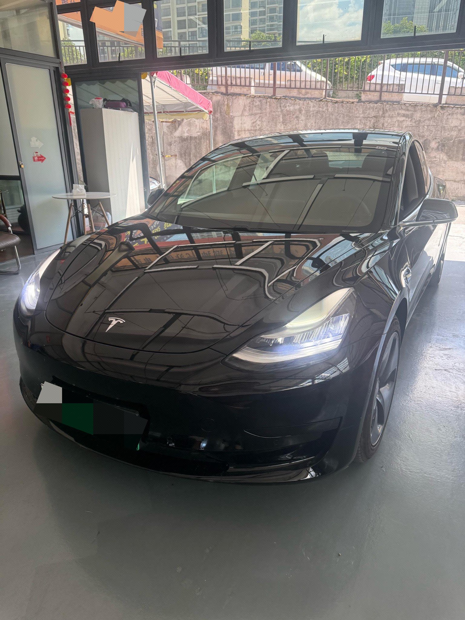 Tesla Model 3 2021 car image 
