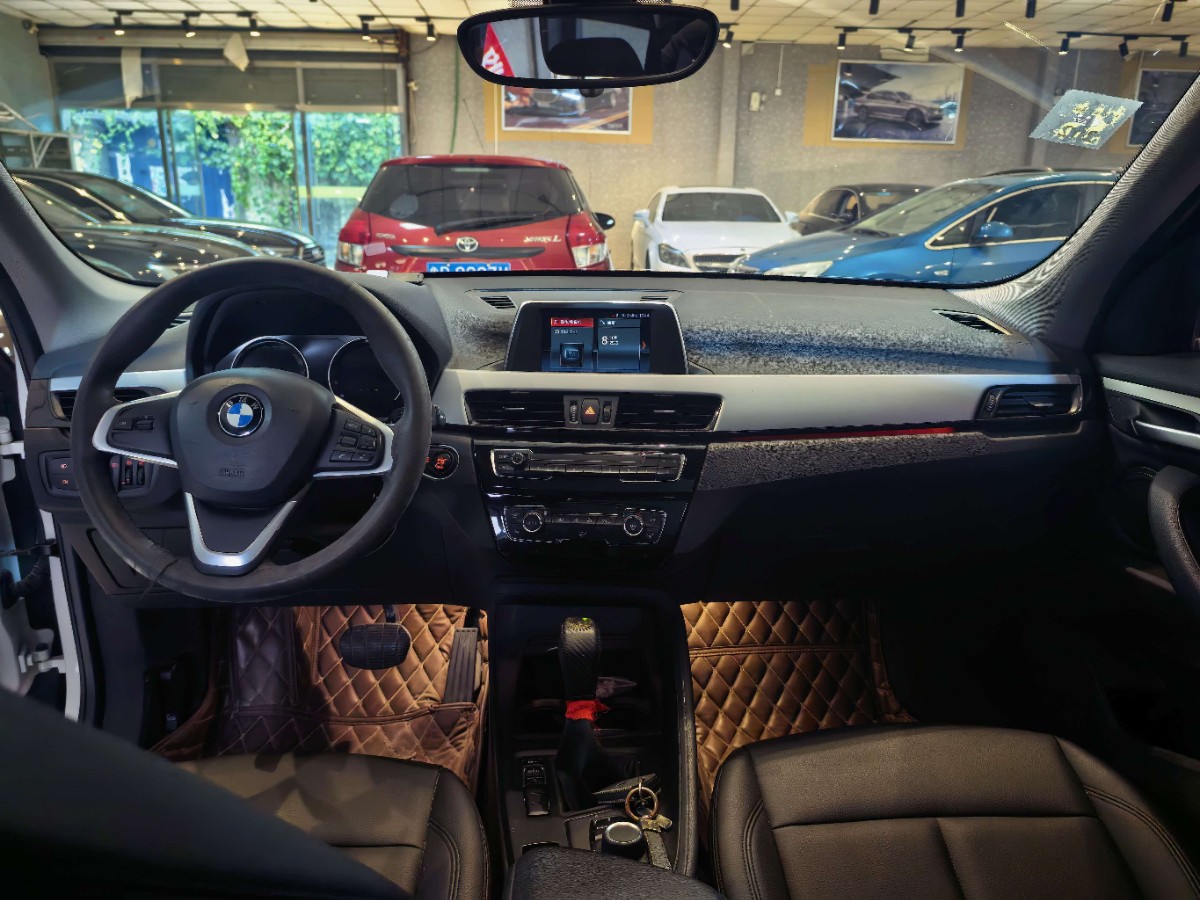 BMW X1 2019 #5 BMW X1 2019 car image #5