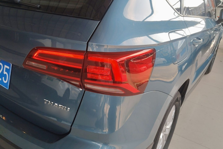 Volkswagen Tharu 2020 car image #8