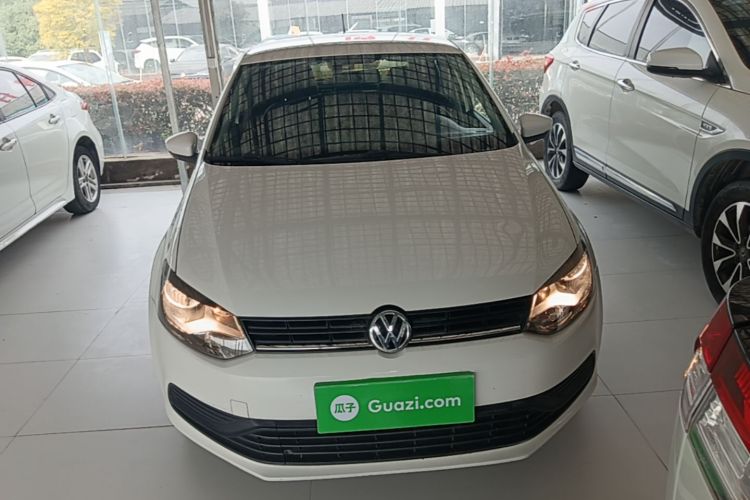 Volkswagen Polo 2018 immagine di auto #3