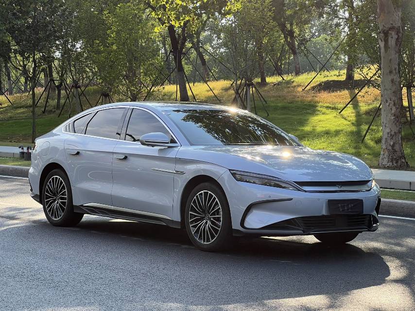 BYD Han 2024 car image #5