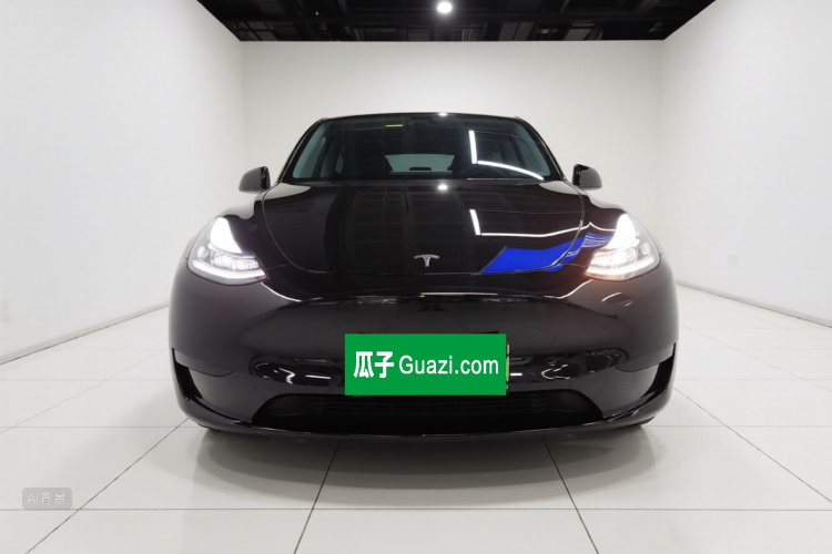 Tesla Model Y 2023 #3 Tesla Model Y 2023 car image #3