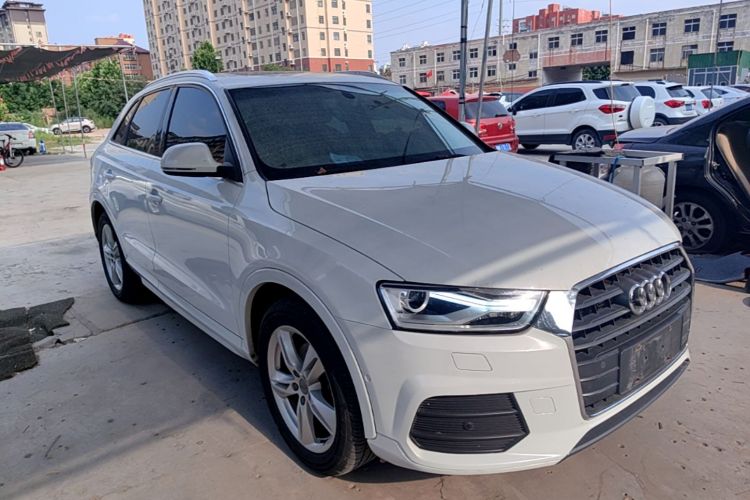 Audi Q3 2016 car image #4
