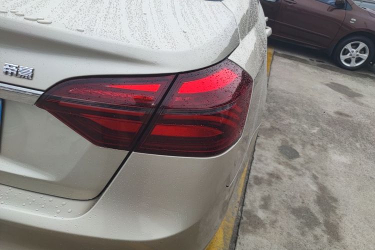 GEELY Emgrand 2018 #8 GEELY Emgrand 2018 car image #8