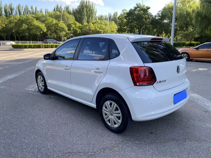 Volkswagen Polo 2014 #7 Volkswagen Polo 2014 car image #7