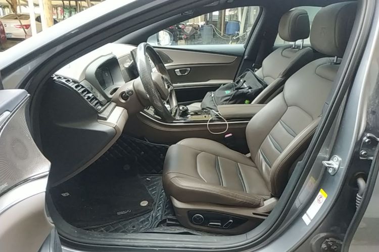 BYD Han 2022 immagine di auto #15