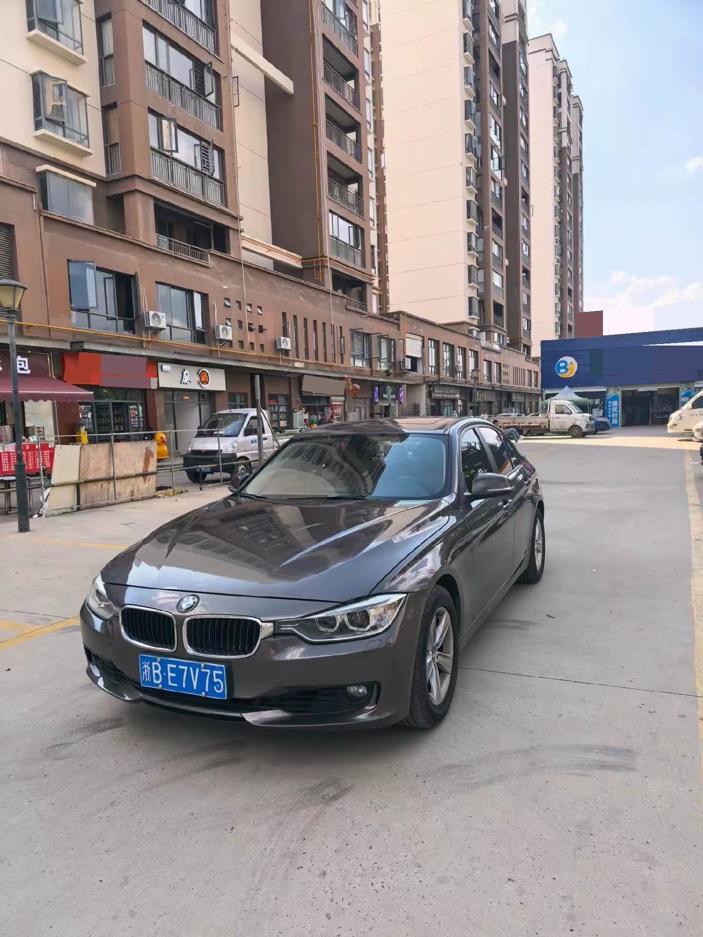 BMW 3 Series 2013 BMW 3 Series 2013 car image