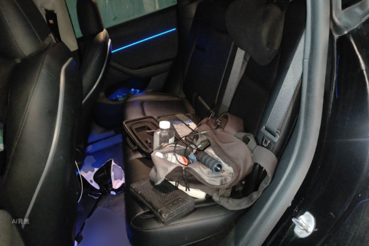 Tesla Model Y 2021 car image #19