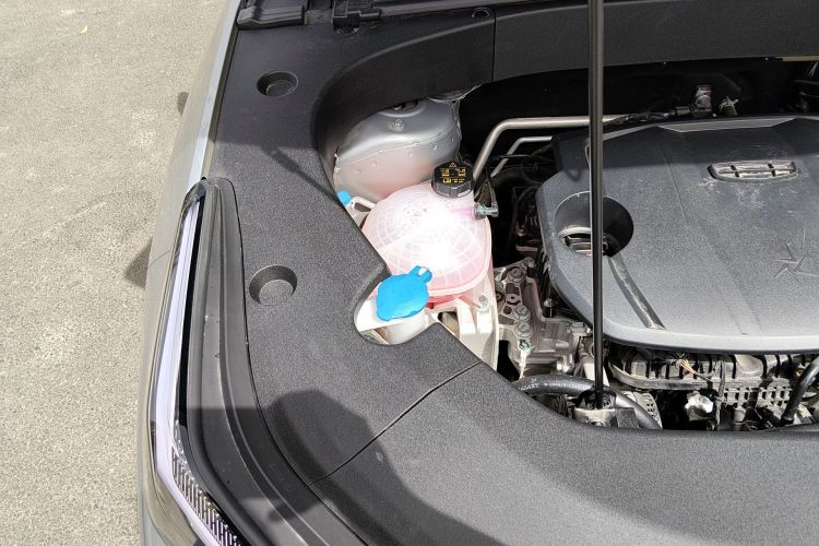 GEELY Boyue L 2025 صورة سيارة #28